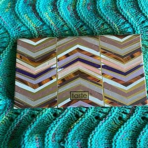 Tarte eyeshadow pallet